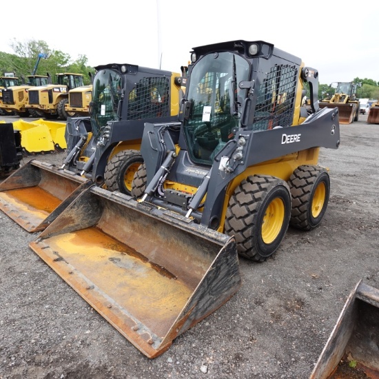 2023 John Deere 324g Skidsteer
