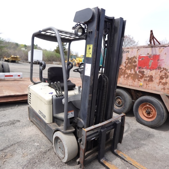 Crown Sc4000 Electric Forklift