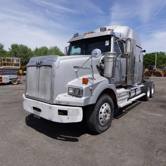 2011 Western Star 4900 Sleeper Tractor