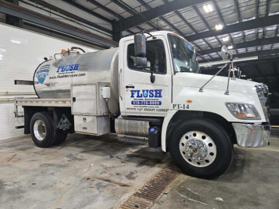 2018 Hino Pump Truck
