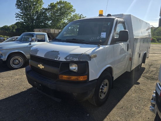 2011 Chevy Express Utility Van