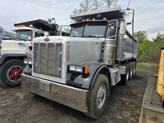2007 Peterbilt 357 Tri-axle Dump Truck