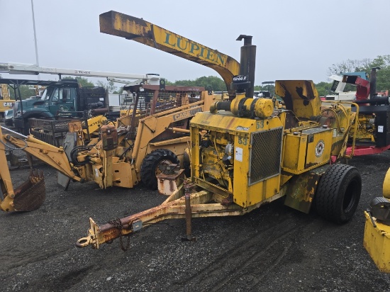 1994 Mobark Model 17 Wood Chipper