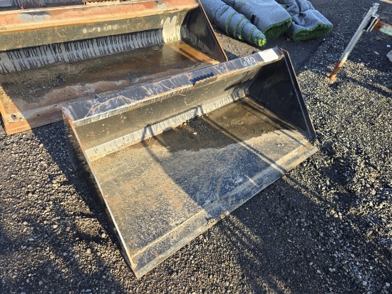 60in Smooth Skidsteer Bucket