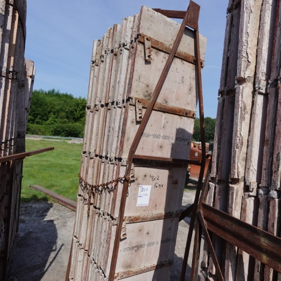 Concrete Forms W/crate Approx (16)pcs 8ft X 2ft