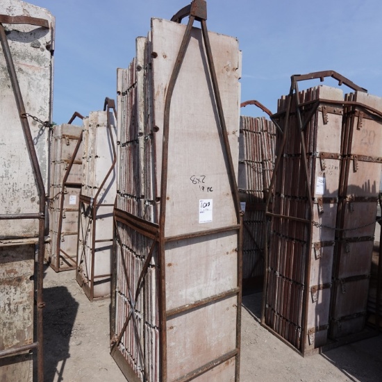 Concrete Forms W/crate Approx (19)pcs 8ft X 2ft