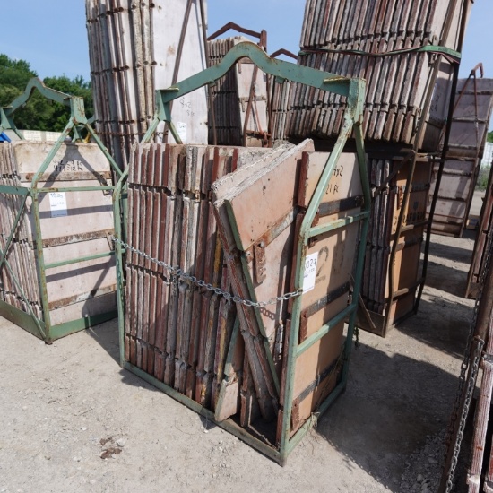 Concrete Forms W/crate Approx (21)pcs 4ft X 2ft