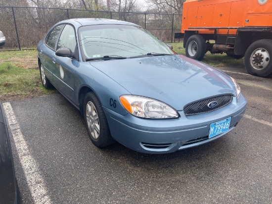 2006 Ford Taurus