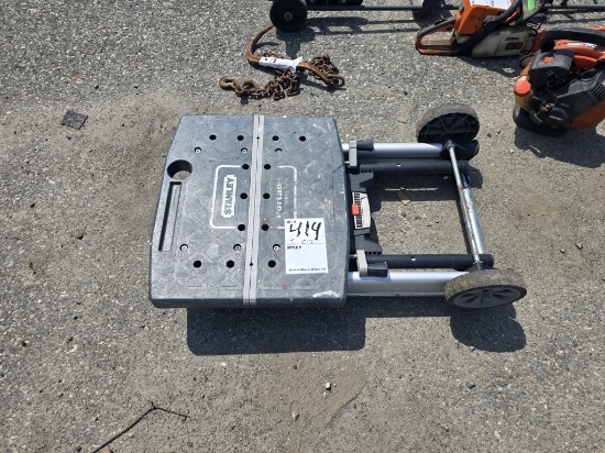 stanley portable clamping table