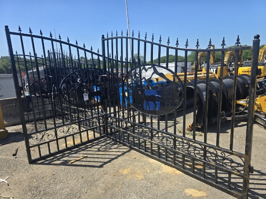 2 Pc New Metal Gate W/ Deer