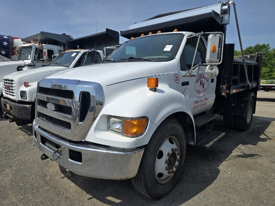 2005 Ford F-650 Dump Truck