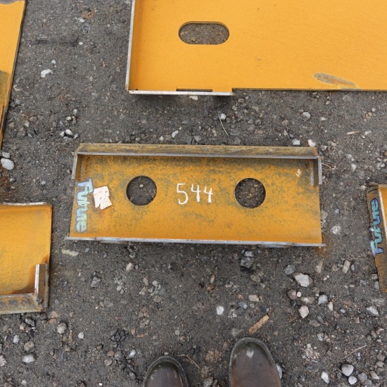 New Future Skid Steer Mounting Plate
