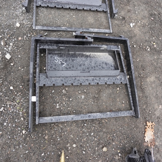 New Future Mini Skidsteer Forks