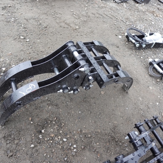 New Future 3 Over 2 Excavator Grapple