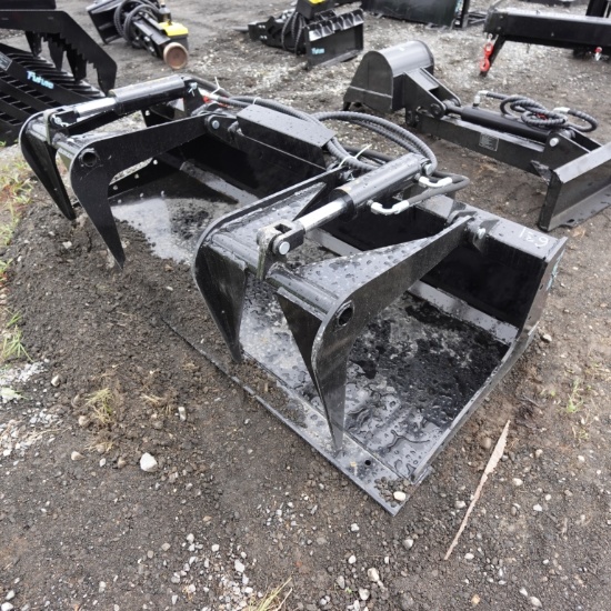 New Future Skid Steer Plate Grabber