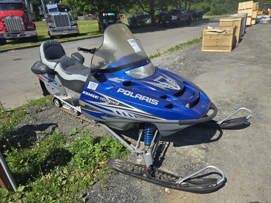 2005 polaris 550 edge touring snowmobile
