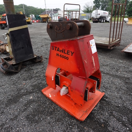 Stanley H6000 Hydraulic Hammer Attachment