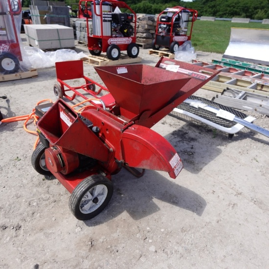 MTD 5Hp Chipper Shredder