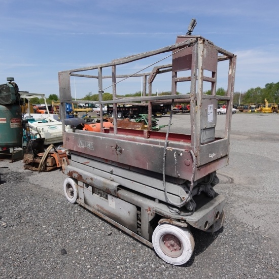 Electric Scissor Lift