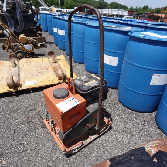 Mikasa MVC 90L Plate Compactor