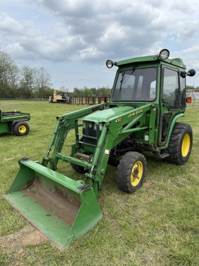John Deere 4400 Compact Utility Tractor W/ 430