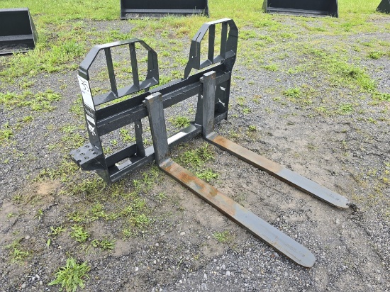 New OEM Bobcat Pallet Fork Attachment