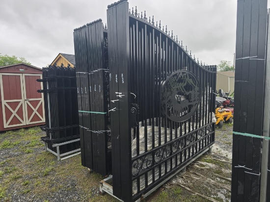 New Deer Bi-parting Gate 9.5ft X 7.5ft