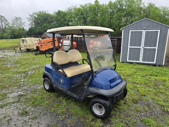 Club Car Gas Powered Golf Cart