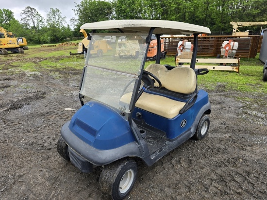 Club Car Gas Powered Golf Cart