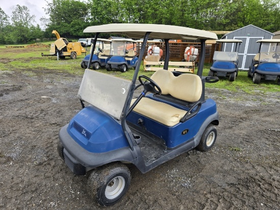 Club Car Gas Powered Golf Cart