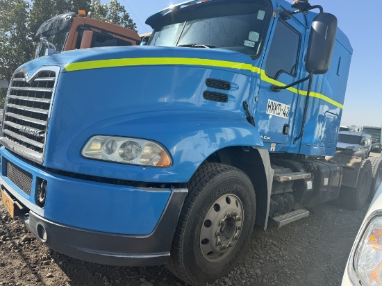 2016 Mack Cxu Sleeper Tractor