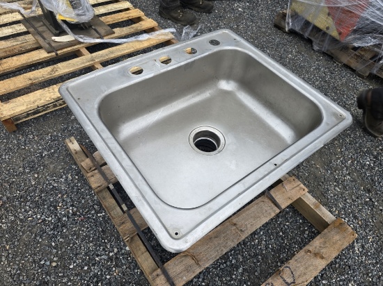 Stainless Steel Sink With Insinkerator