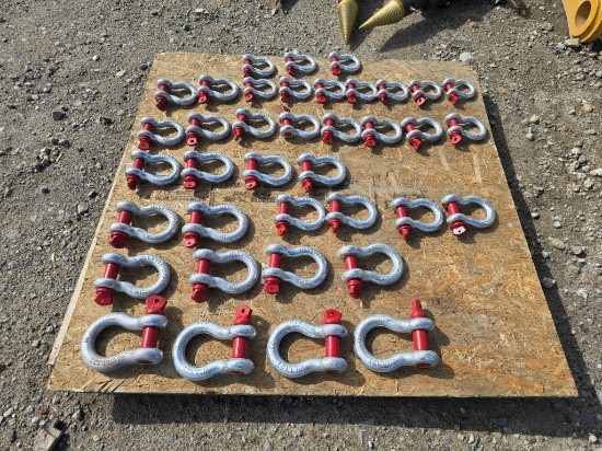 Pallet Lot Of Assorted Shackles