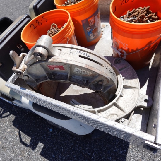 Crescent Pipe Tongs