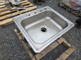 Stainless Steel Sink With Insinkerator
