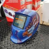 New Auto Darkening Welding Helmet