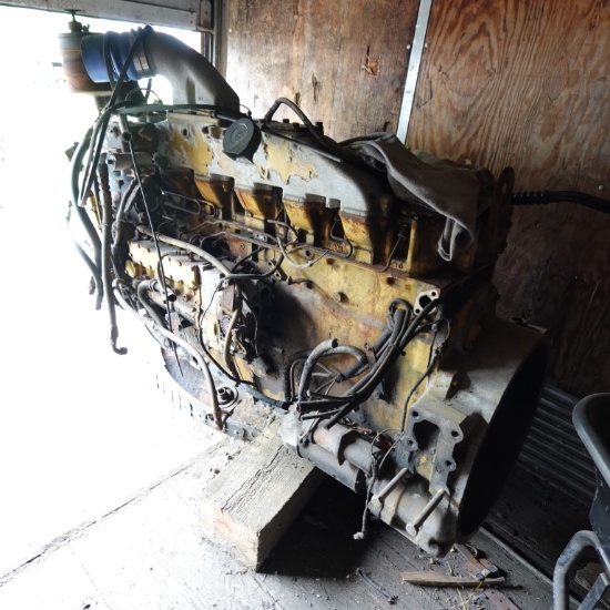 Caterpillar 3208 Diesel Engine & Contents Of