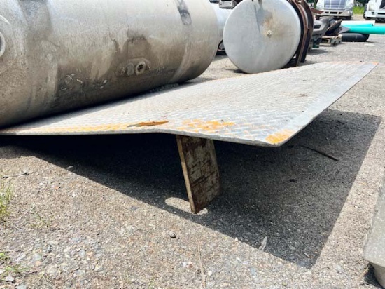 Diamond Plate Loading Ramp