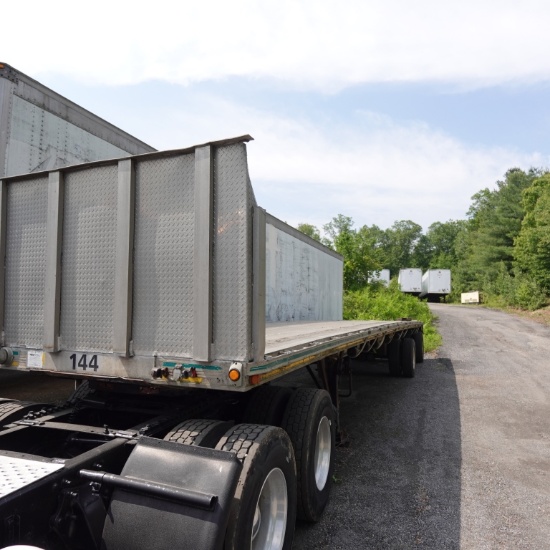 1986 East Flatbed Trailer