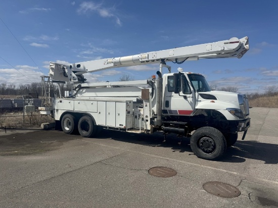 2009 International 7400 Workstar Bucket Truck
