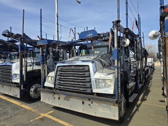 2016 Freightliner 114SD Autohauler W/ Trailer