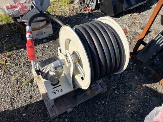 New TMG 12V Diesel Pump W/ Hose Reel