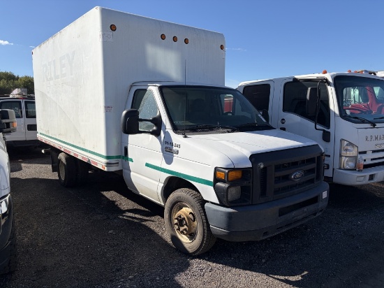 2017 Ford E350 Box Truck