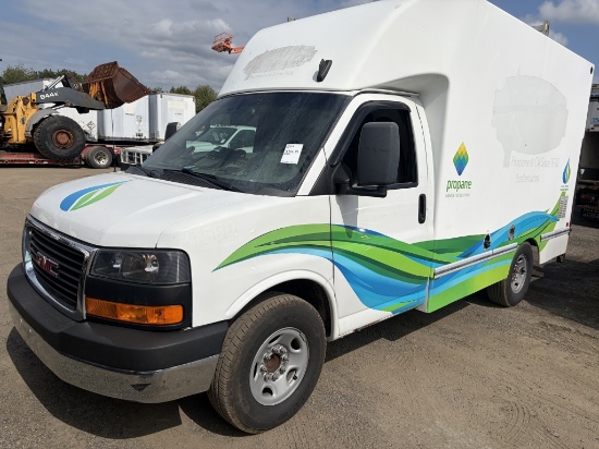 2018 Gmc Savana 11ft Box Truck