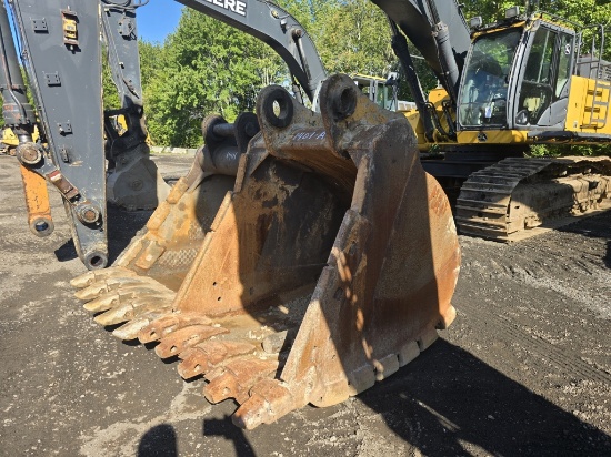 Excavator Digging Bucket