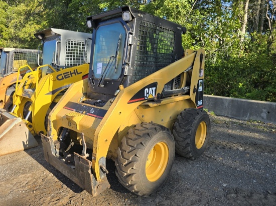 2000 Cat 246 Skid Steer