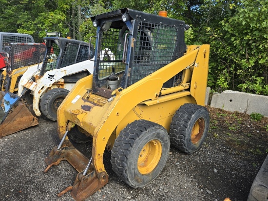 2001 Cat 236 Skid Steer