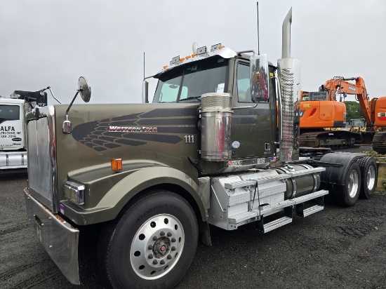 2020 Western Star W4900EX Day Cab Tractor