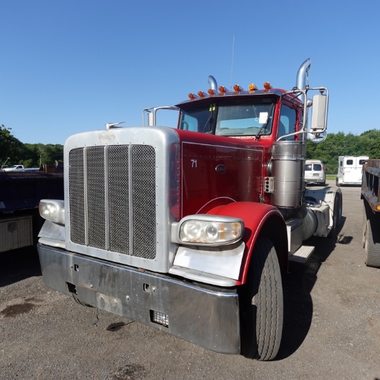 2009 Peterbilt 389 Day Cab Tractor