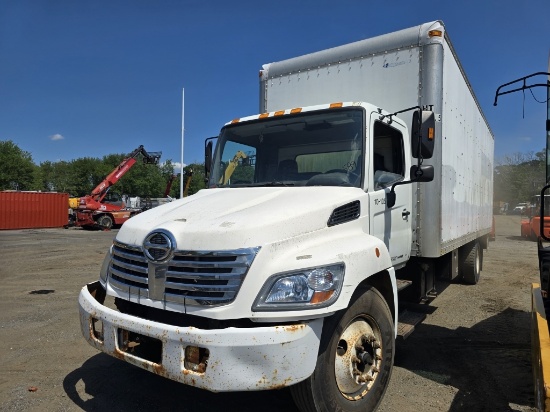 2007 Hino Box Truck